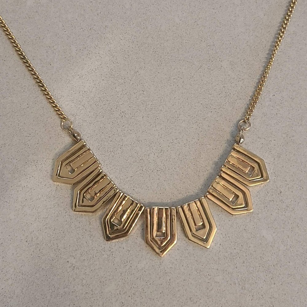 Fashion Necklace, Gold with Geometric Pattern